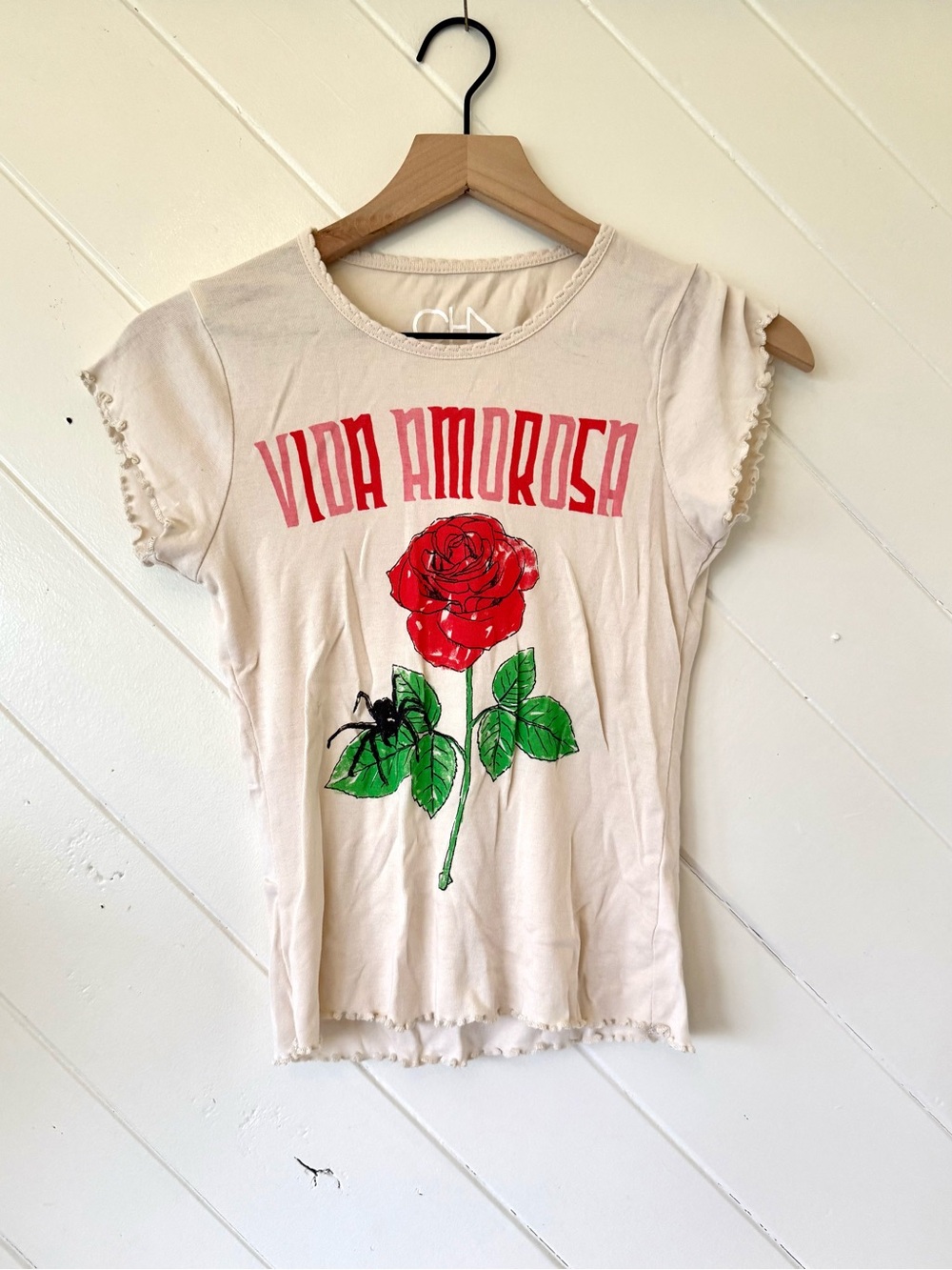 Chaser Vida Amorosa Graphic Tee - Red Rose on Cream